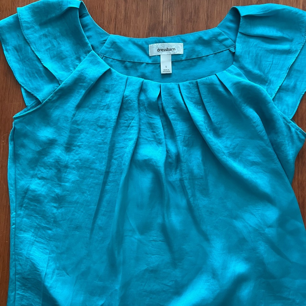 Cute soft satin aqua top by Dress Barn size small